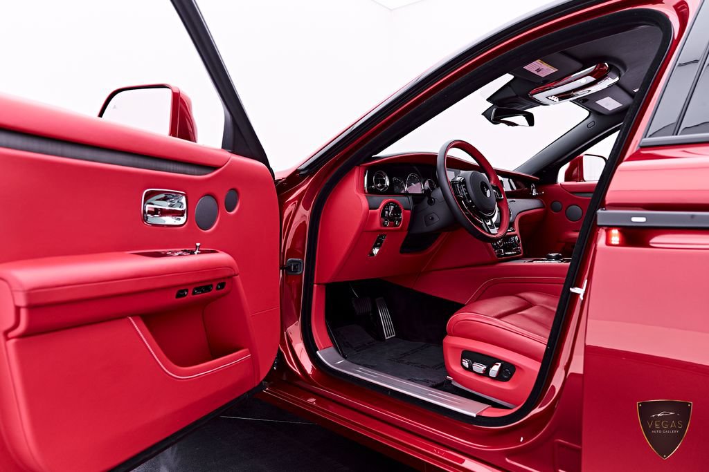 Used 2024 Rolls-Royce Ghost AWD/4WD image 42