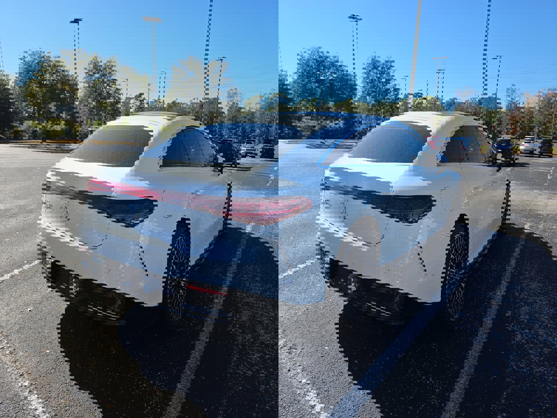 Used 2023 Mercedes-Benz EQS 450+ 450 w/ AMG Line Exterior Package image 5