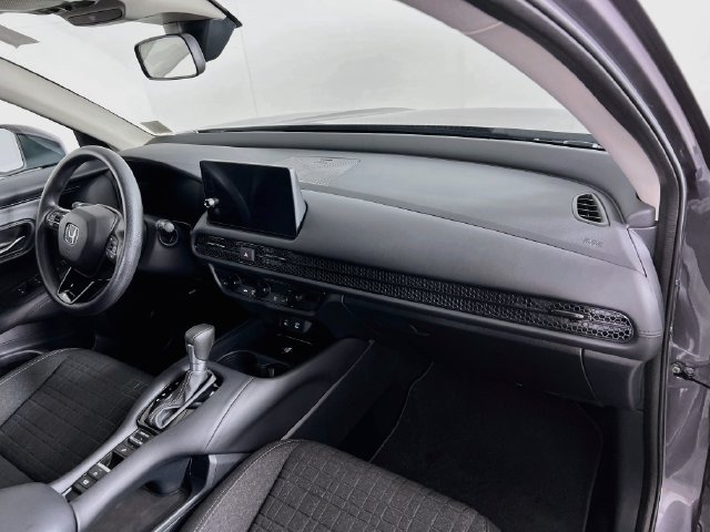 Certified 2027 Honda HR-V LX image 28