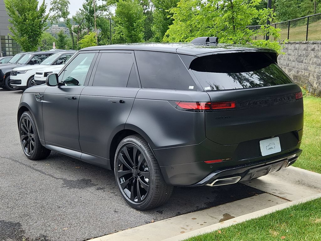 New 2026 Land Rover Range Rover Sport Dynamic SE AWD/4WD image 12