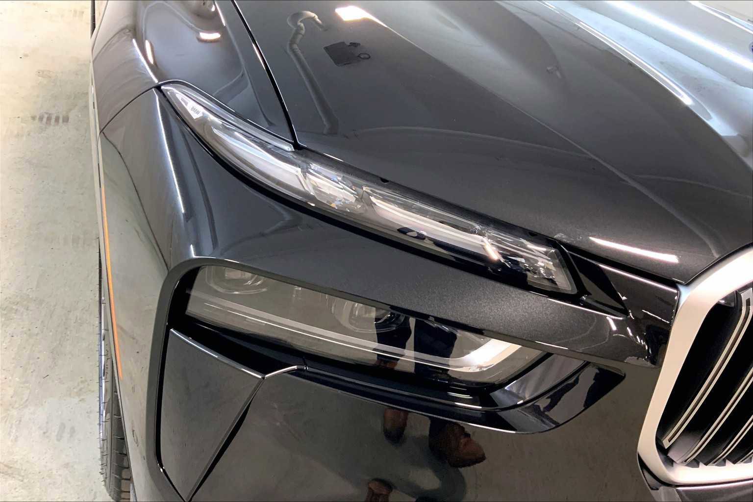 Used 2026 BMW ALPINA XB7 image 13