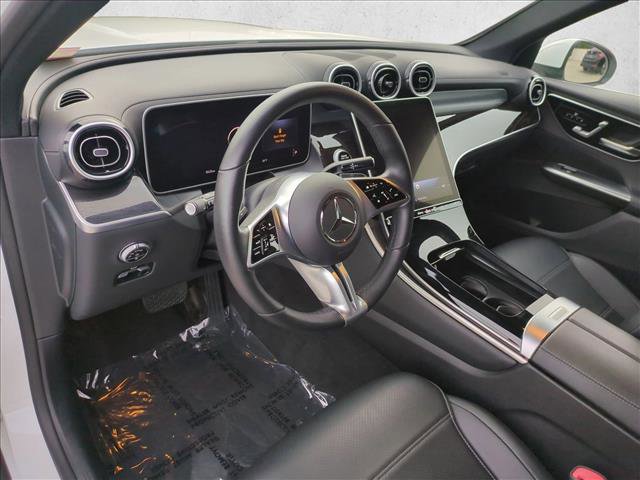 Used 2024 Mercedes-Benz GLC 300 image 10