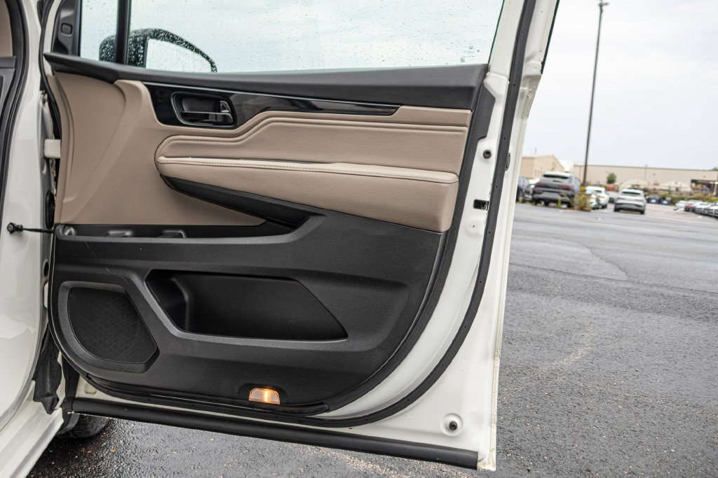 Used 2019 Honda Odyssey Elite image 32