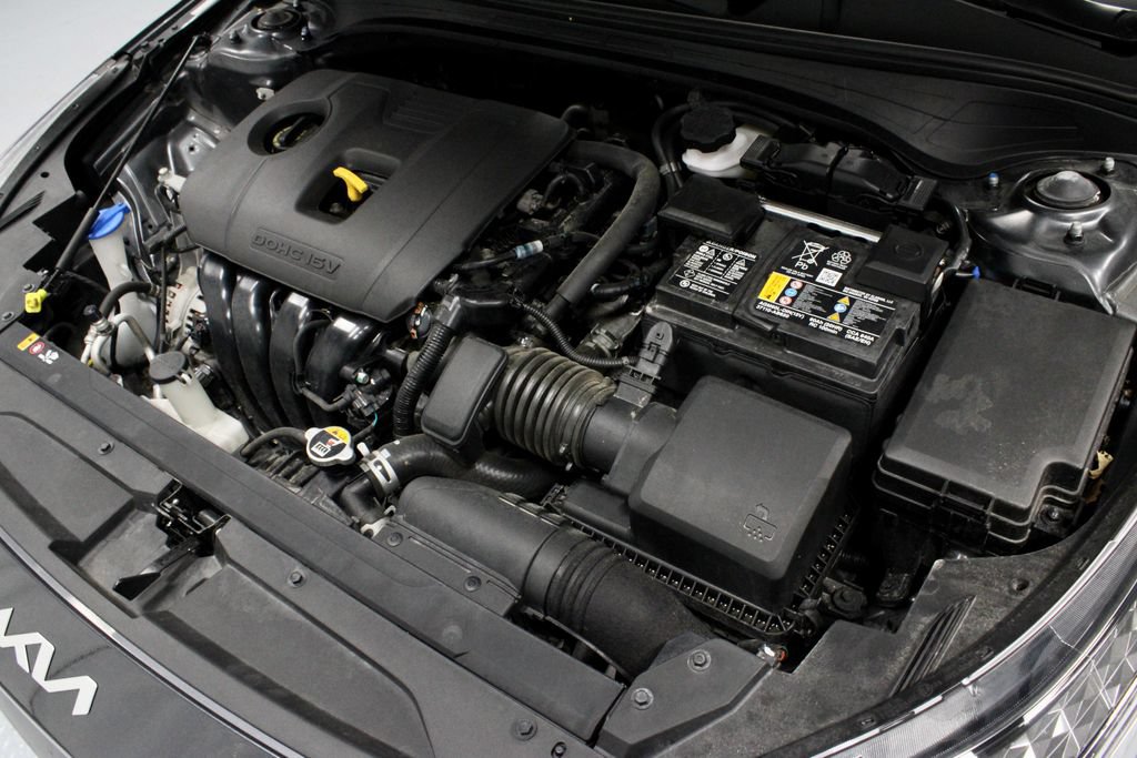 Used 2023 Kia Forte GT-Line w/ GT-Line Premium Package FWD image 18