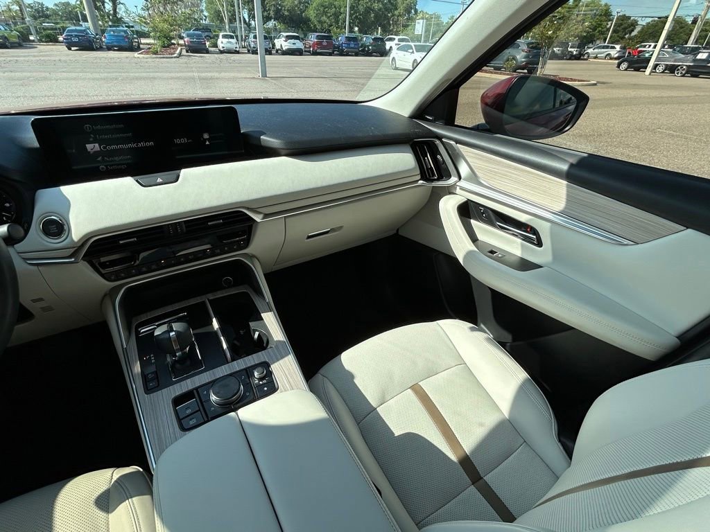 Used 2024 MAZDA CX-90 3.3 Turbo w/ Premium Plus Pkg AWD/4WD image 11