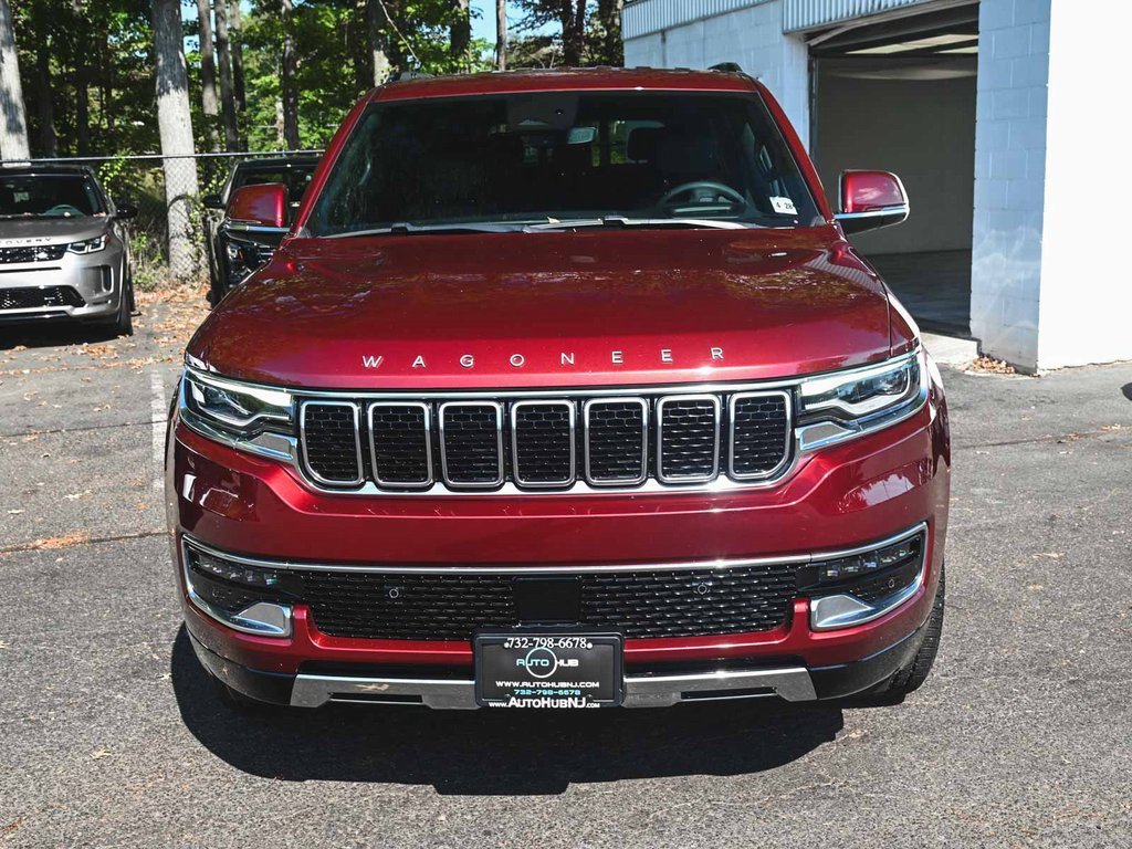 Used 2022 Jeep Wagoneer Series III image 2