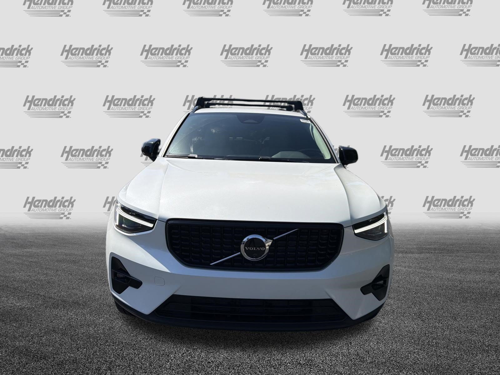 New 2026 Volvo XC40 B5 Ultra w/ Protection Package Premier AWD/4WD image 3