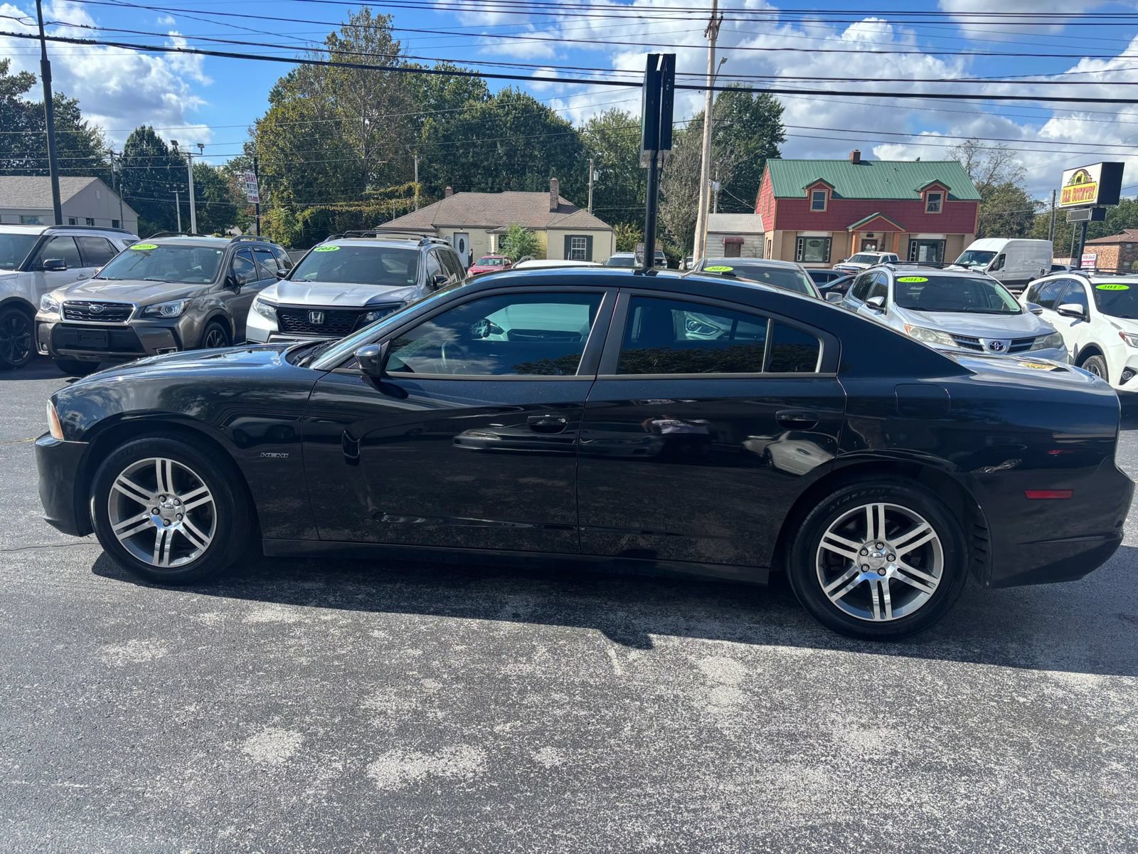 Used 2013 Dodge Charger R/T RWD image 4