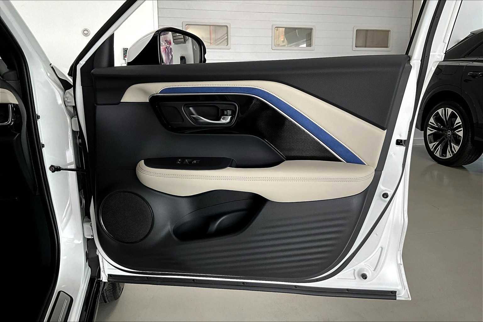 Used 2025 Acura ADX A-Spec image 26