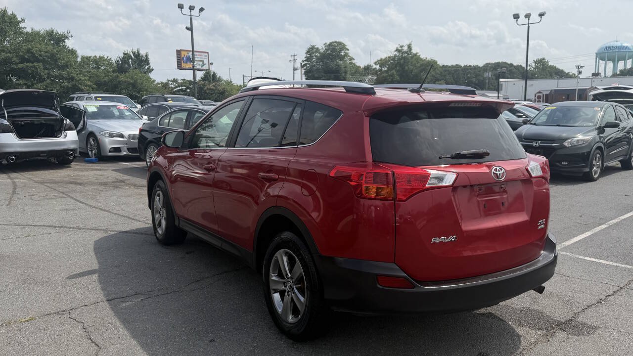 Used 2015 Toyota RAV4 XLE AWD/4WD image 3