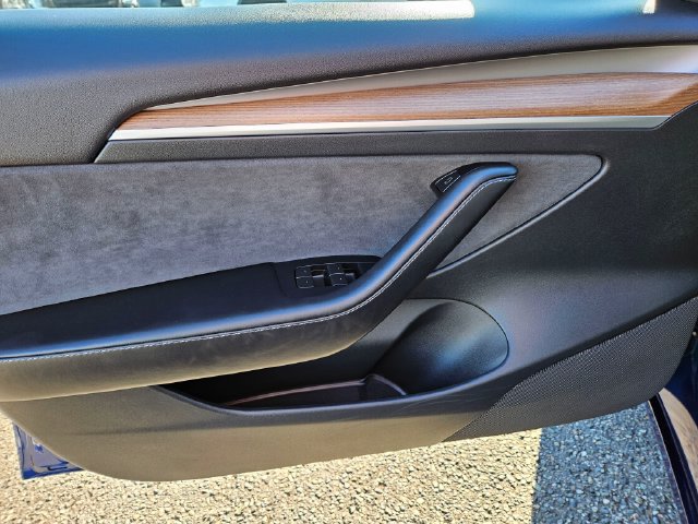 Used 2023 Tesla Model 3 Standard Range RWD image 20