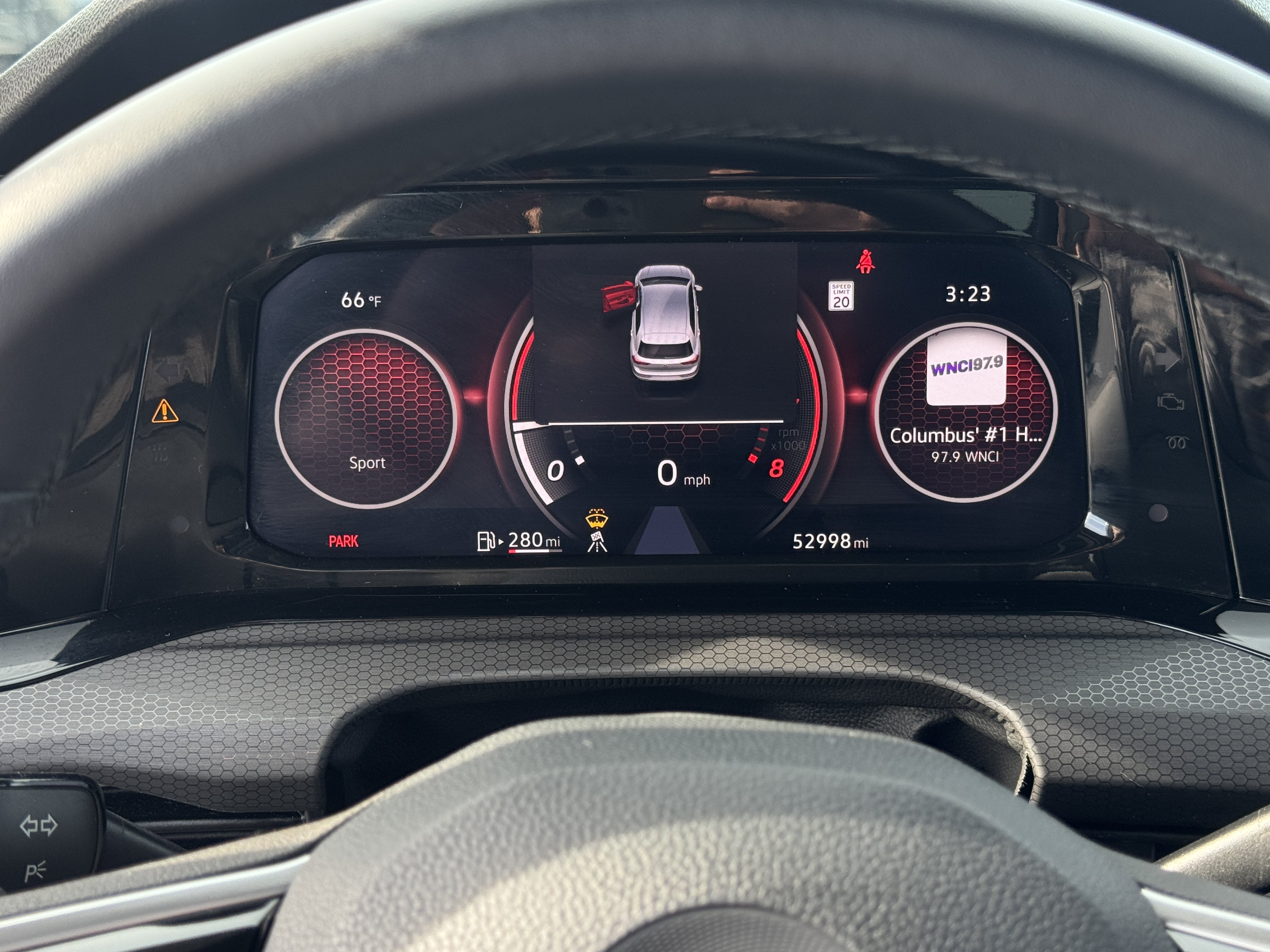 Used 2022 Volkswagen GTI SE FWD image 19