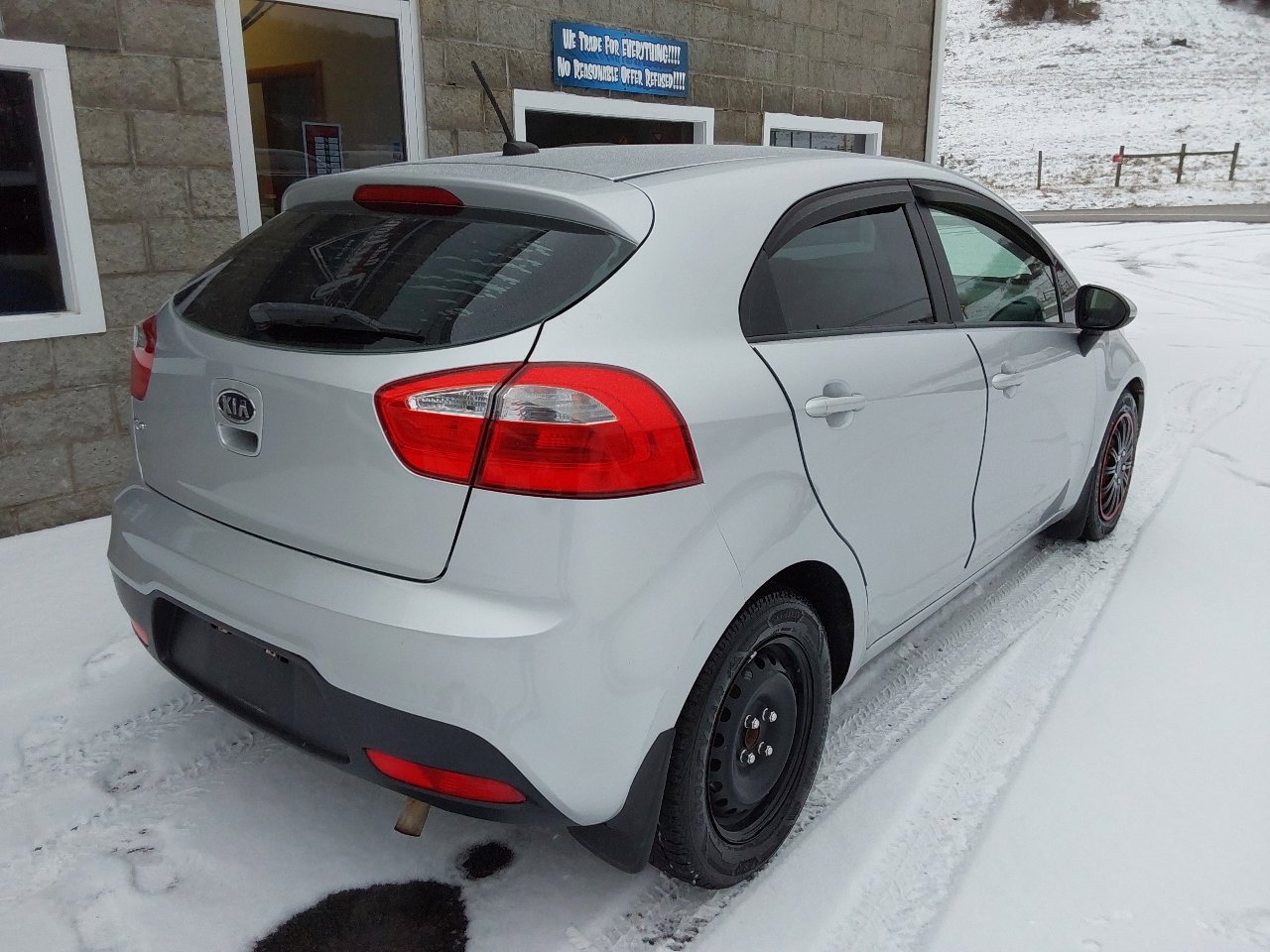 Used 2012 Kia Rio LX w/ PWR Pkg image 3