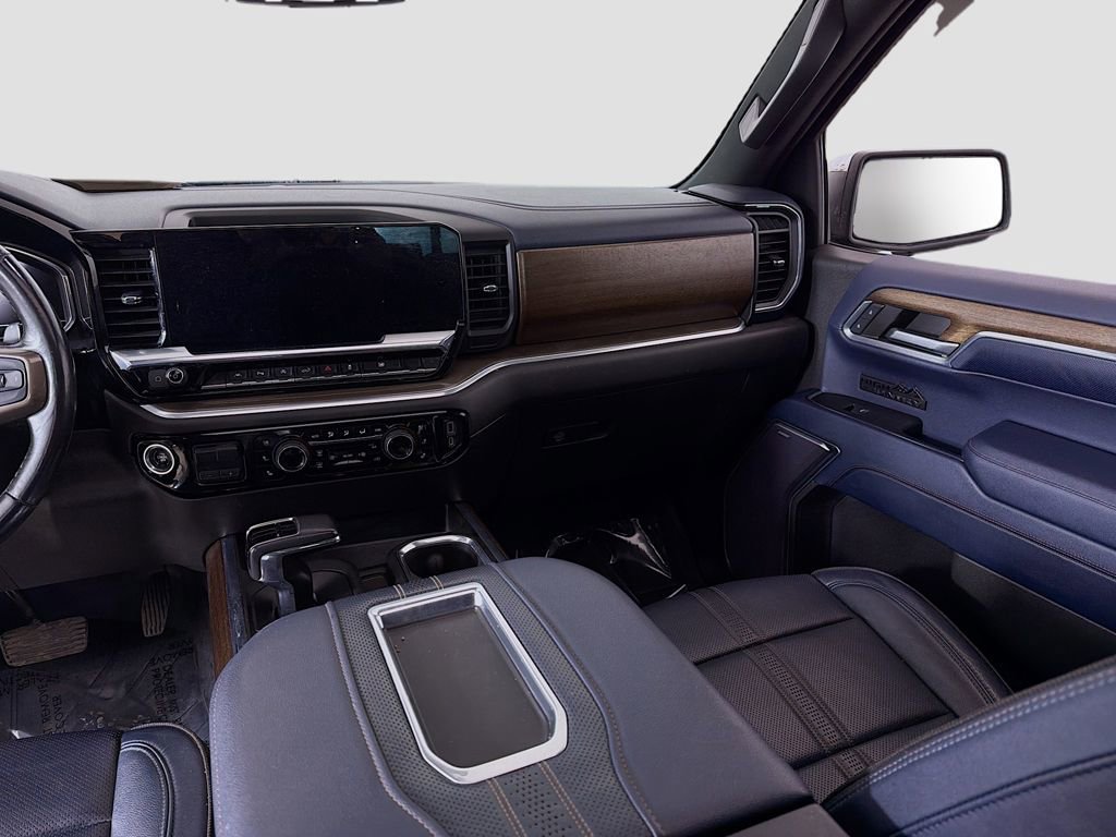 Used 2022 Chevrolet Silverado 1500 High Country w/ High Country Premium Package image 30