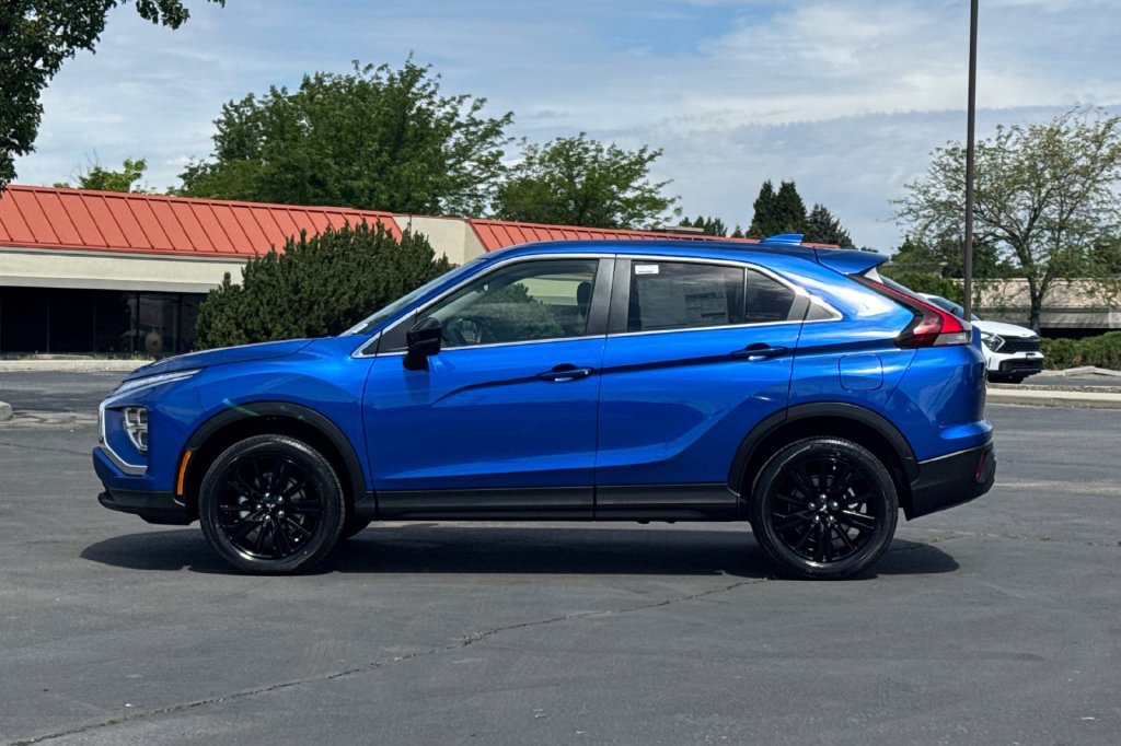 New 2026 Mitsubishi Eclipse Cross LE AWD/4WD image 10