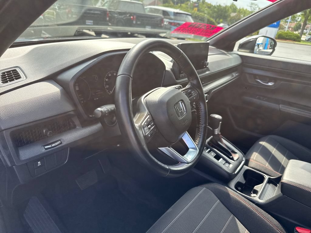 Certified 2025 Honda CR-V Sport image 14