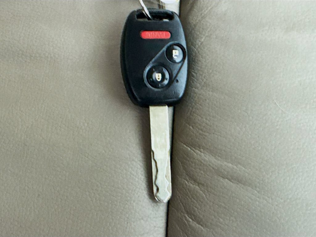 Used 2012 Honda CR-V EX-L image 35
