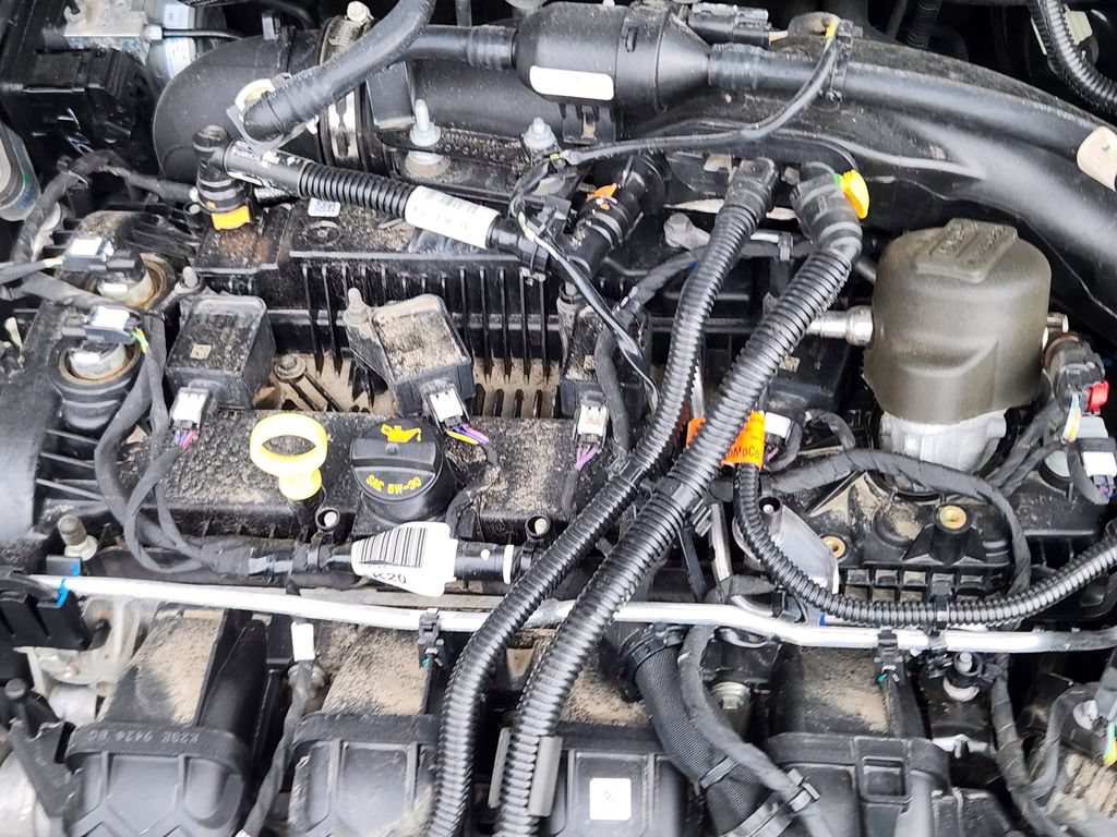 Used 2023 Ford Maverick XLT w/ Equipment Group 300A Standard AWD/4WD image 16