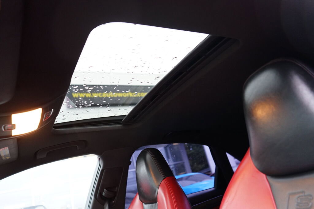 Used 2012 Audi S4 Prestige w/ Prestige Pkg image 16