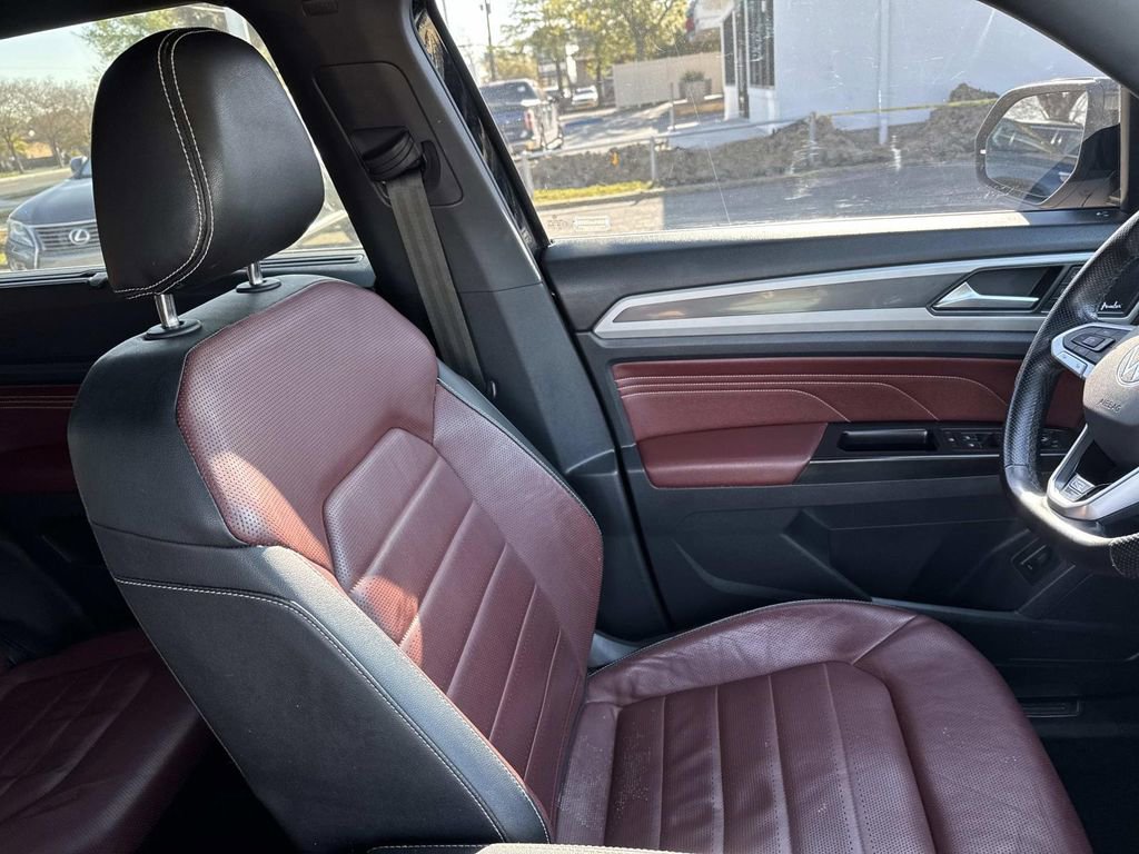 Used 2021 Volkswagen Atlas Cross Sport SEL Premium R-Line w/ Cross Sport MDO Package image 12