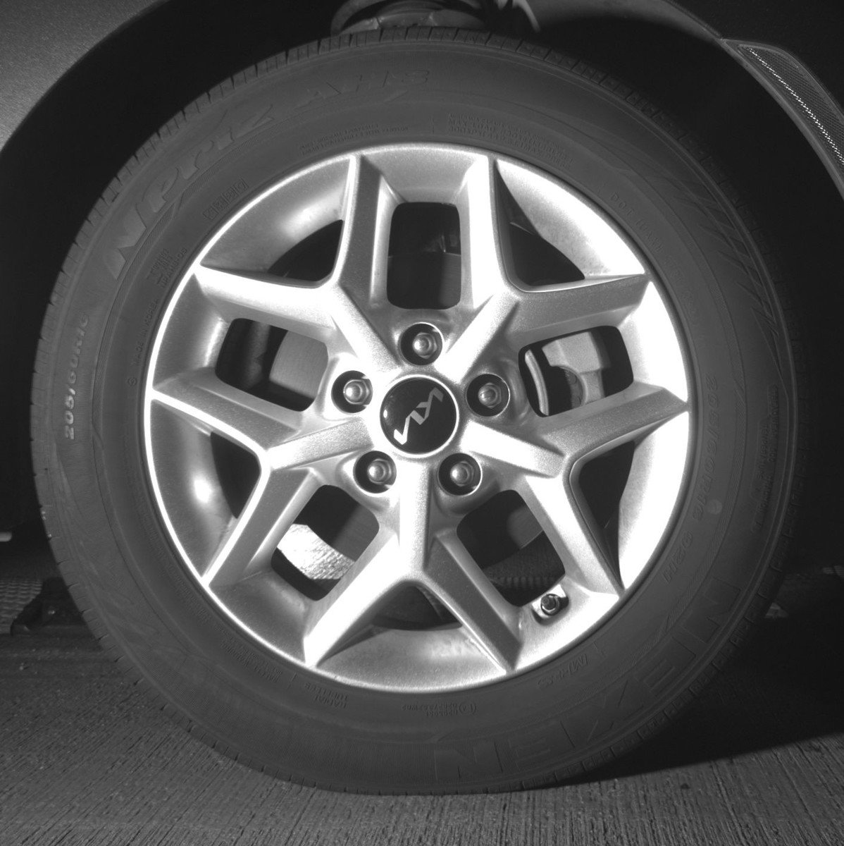 Used 2025 Kia Soul LX w/ LX Technology Package image 12