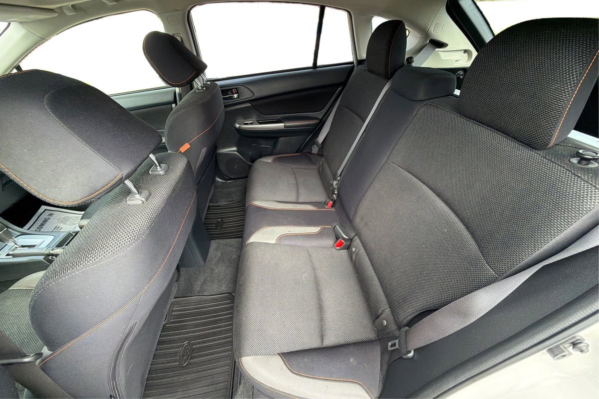 Used 2016 Subaru Crosstrek 2.0i Premium w/ Moonroof Package image 10