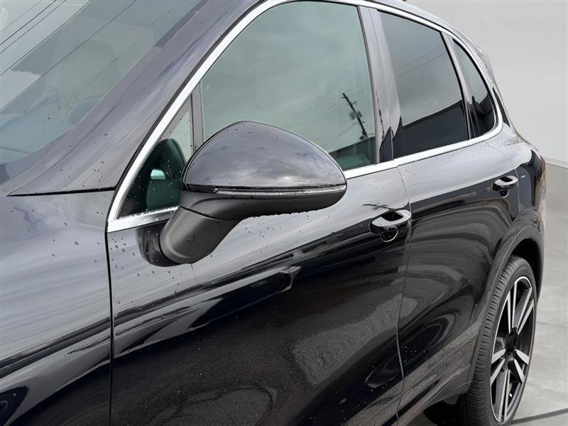 Used 2016 Porsche Cayenne image 6