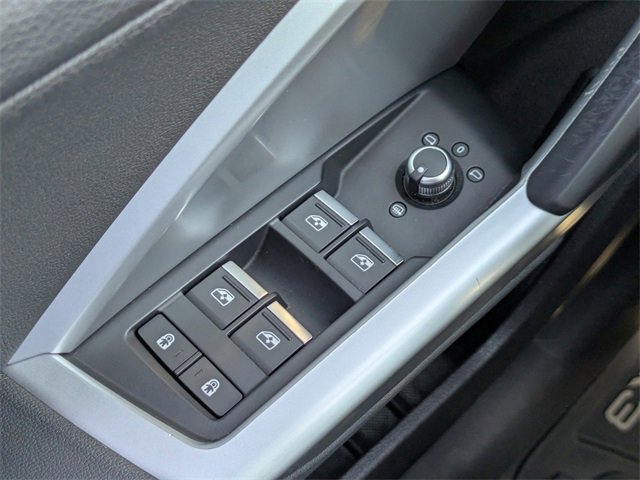 Used 2020 Audi Q3 2.0T Premium Plus w/ Premium Plus Package image 23