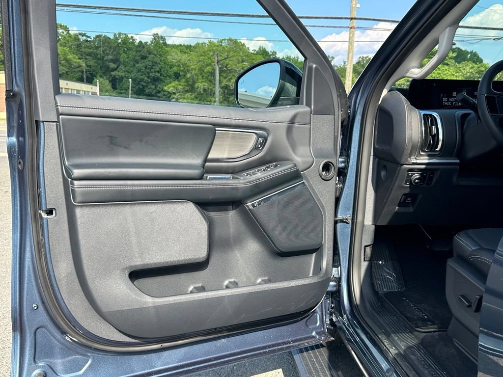 New 2027 Ford Expedition Max Platinum w/ Driver's Package AWD/4WD image 14