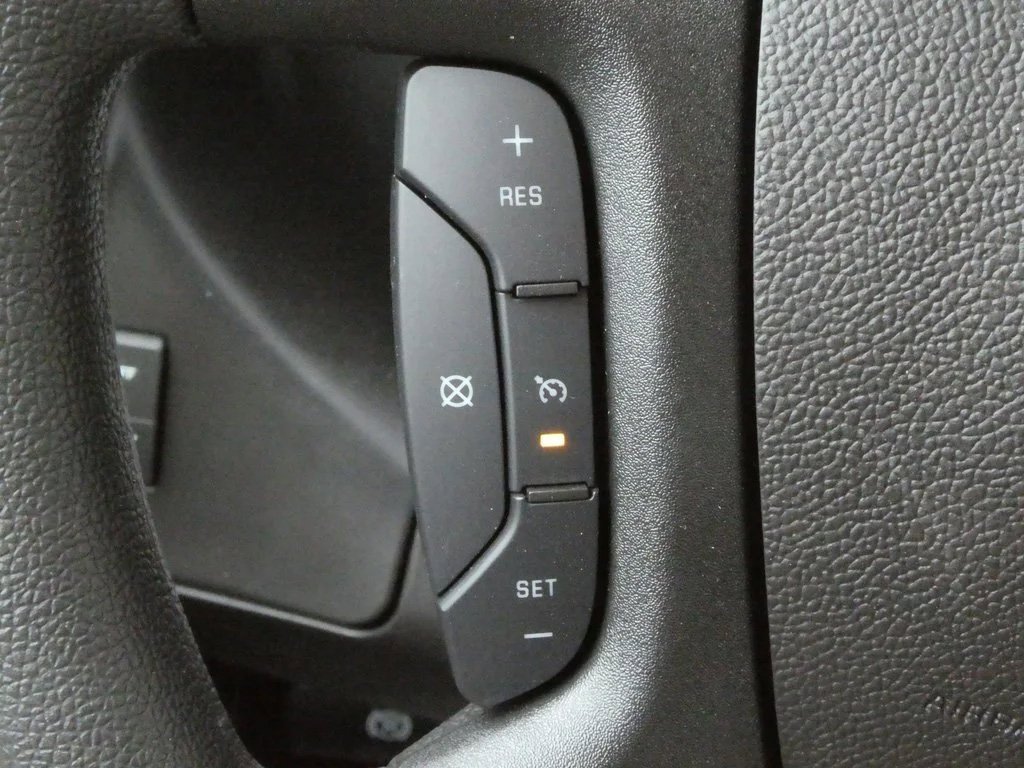 New 2025 GMC Savana 2500 w/ Driver Convenience Package image 10