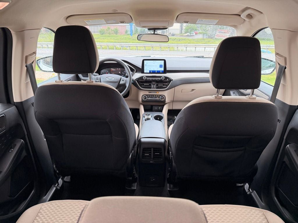 Used 2020 Ford Escape SE FWD image 30