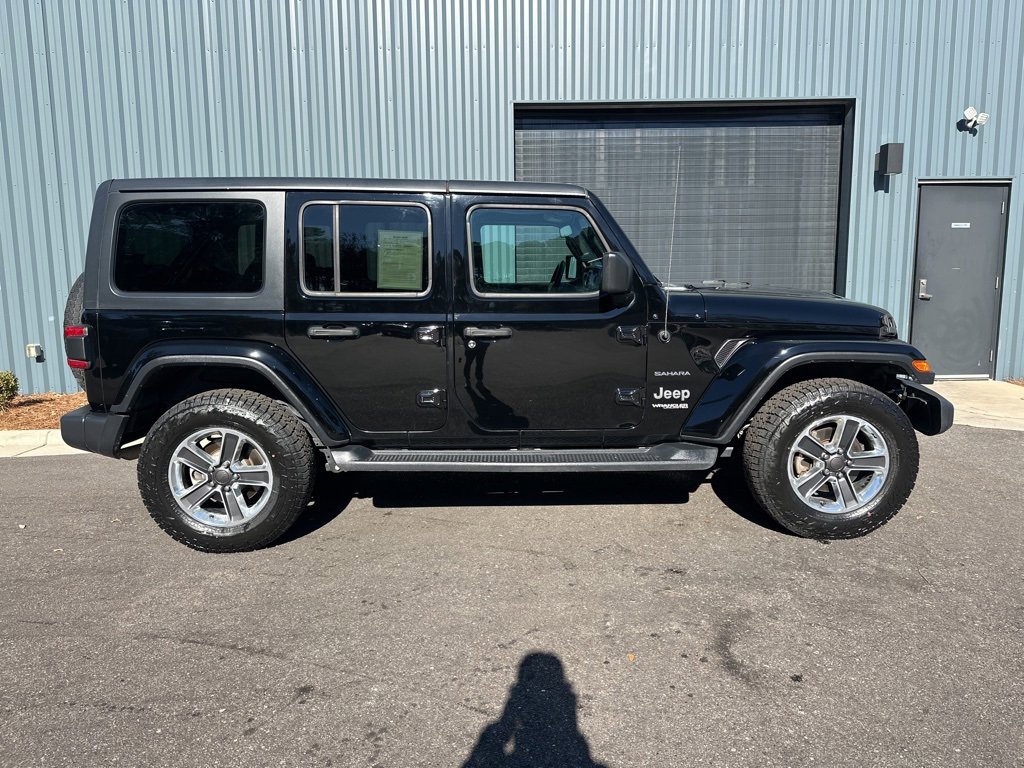 Used 2018 Jeep Wrangler Unlimited Sahara w/ LED Lighting Group image 9