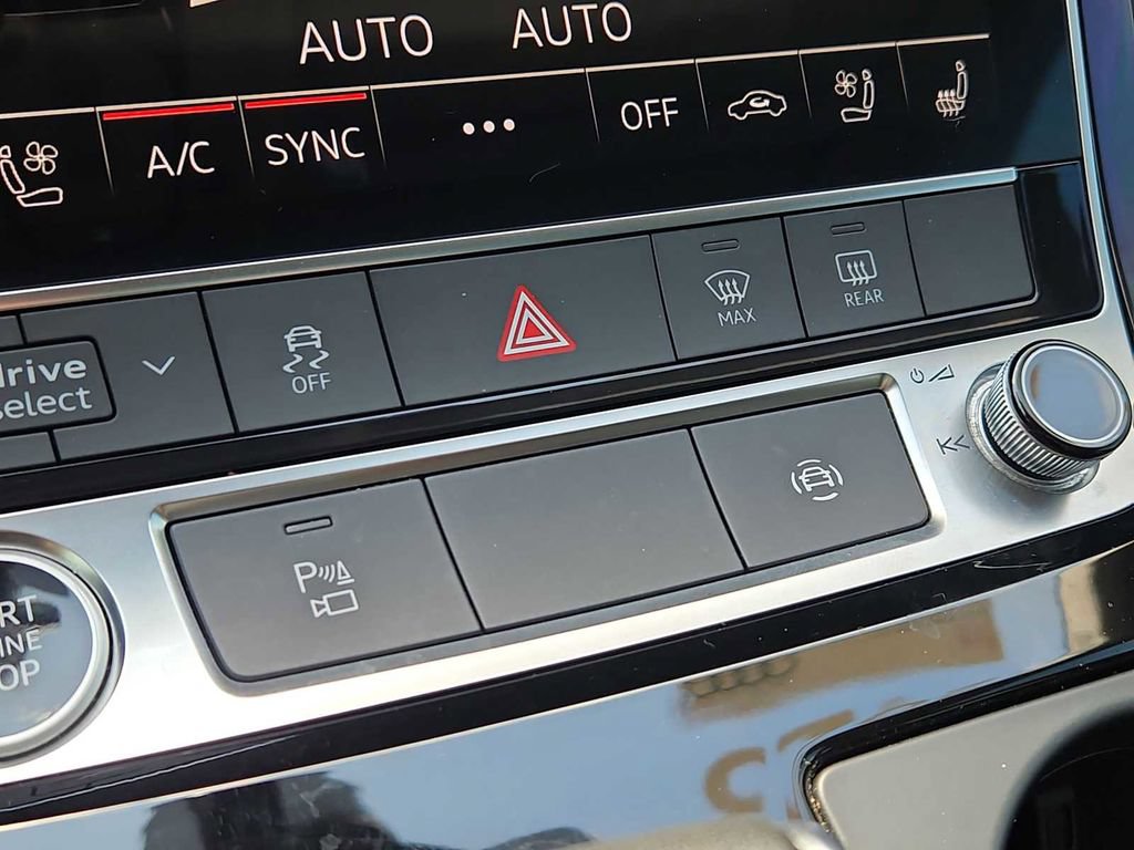 Certified 2023 Audi Q8 Premium Plus w/ Premium Plus Package AWD/4WD image 19