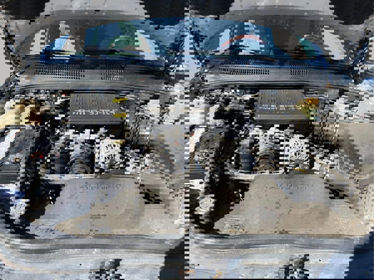 Used 2002 Jeep Grand Cherokee Overland image 9