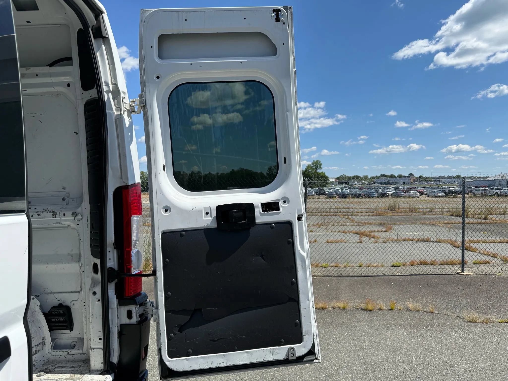 Used 2020 RAM ProMaster 1500 FWD image 65