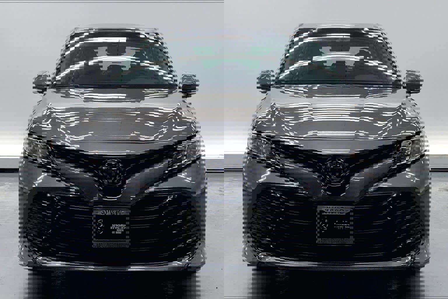 Used 2018 Toyota Camry LE image 7