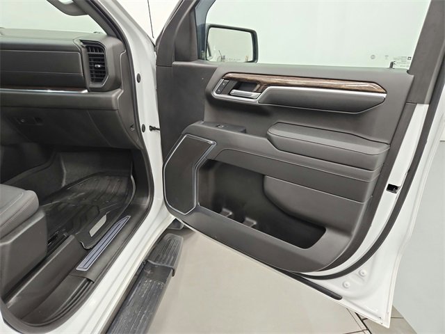 Used 2023 GMC Sierra 1500 Elevation image 37