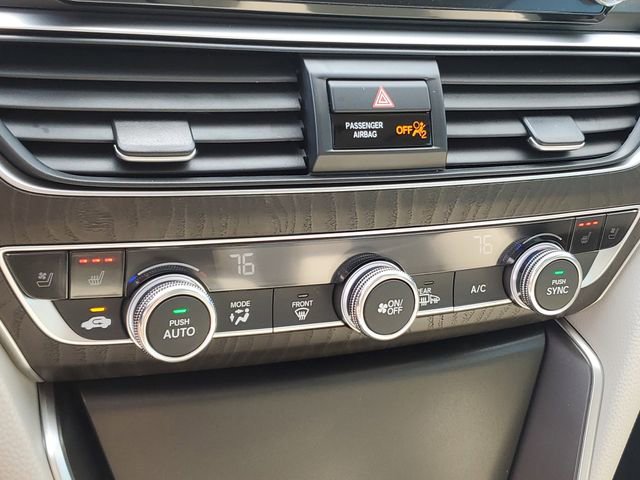 Used 2018 Honda Accord Touring image 28