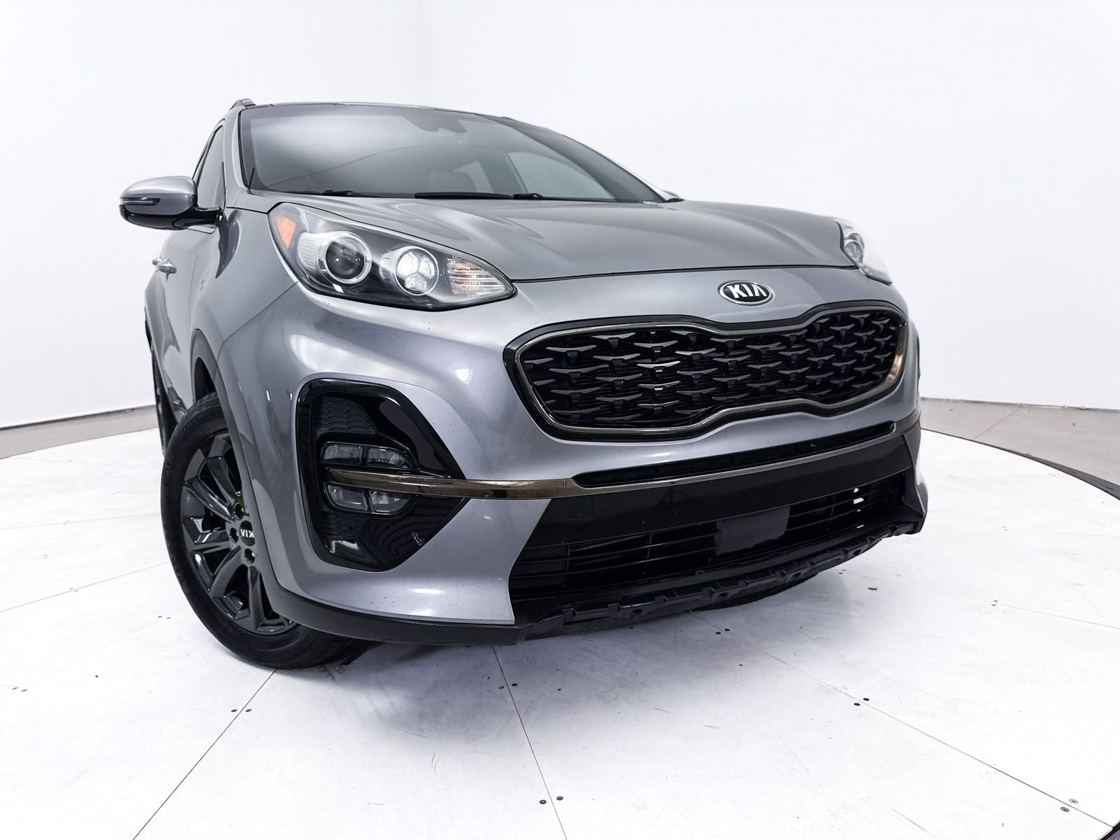 Used 2020 Kia Sportage S w/ S Premium Package image 6