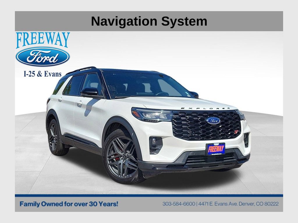Used 2025 Ford Explorer ST AWD/4WD image 1