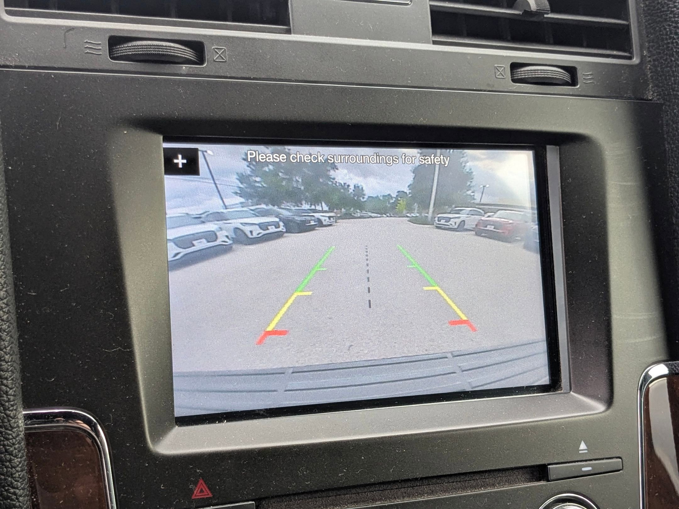 Used 2017 Lincoln Navigator Select RWD image 9