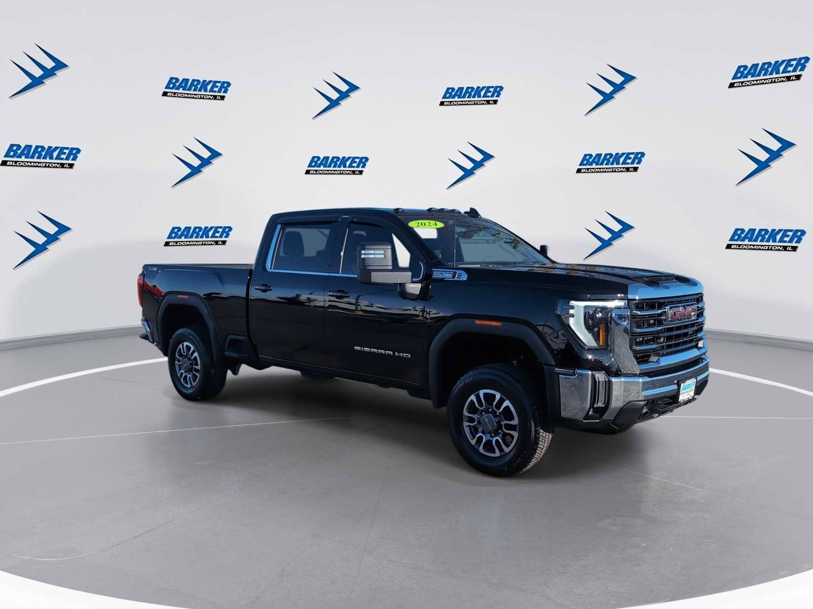 Used 2024 GMC Sierra 2500 SLE w/ SLE Value Package; image 2