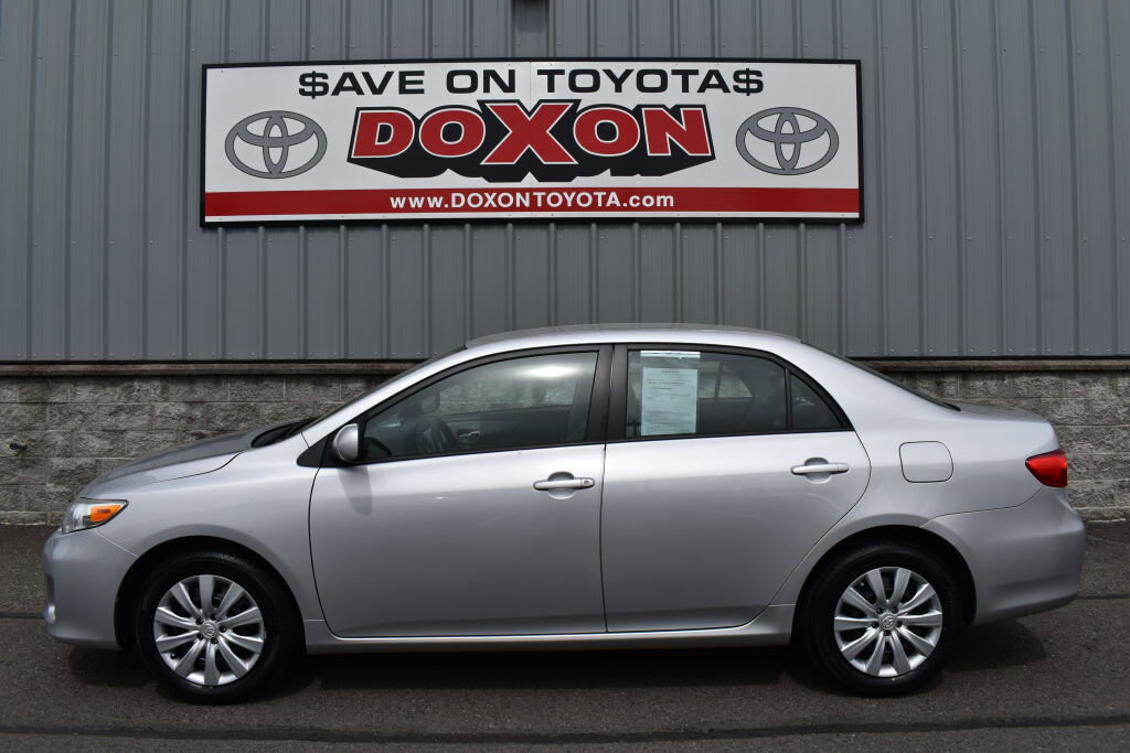 Used 2012 Toyota Corolla LE image 4