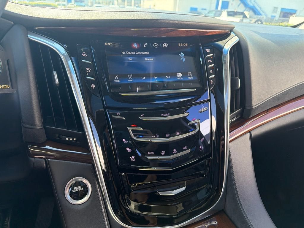 Used 2015 Cadillac Escalade ESV Luxury RWD image 14