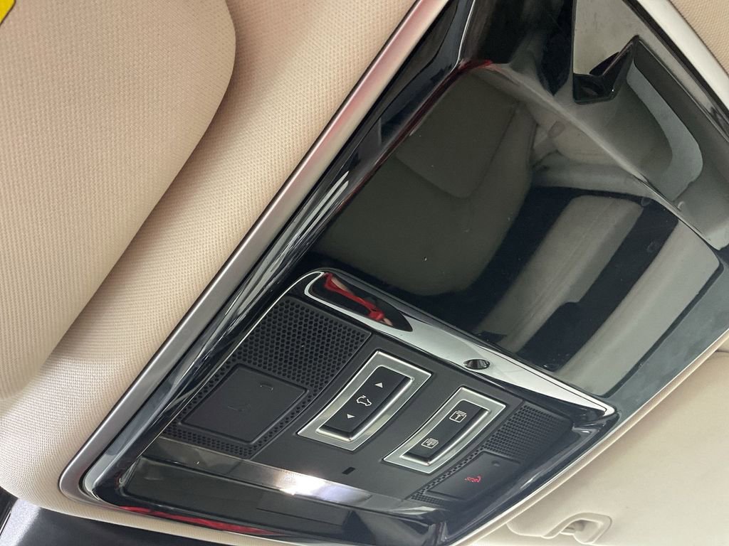 Used 2019 Land Rover Range Rover AWD/4WD image 16