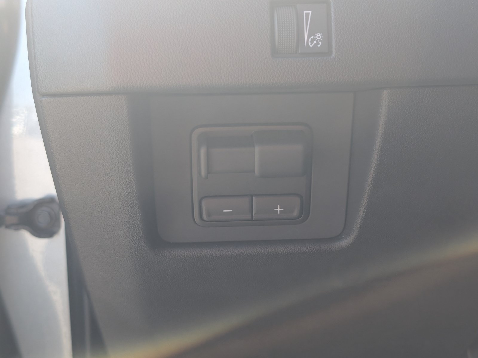 Used 2025 GMC Canyon Elevation AWD/4WD image 15