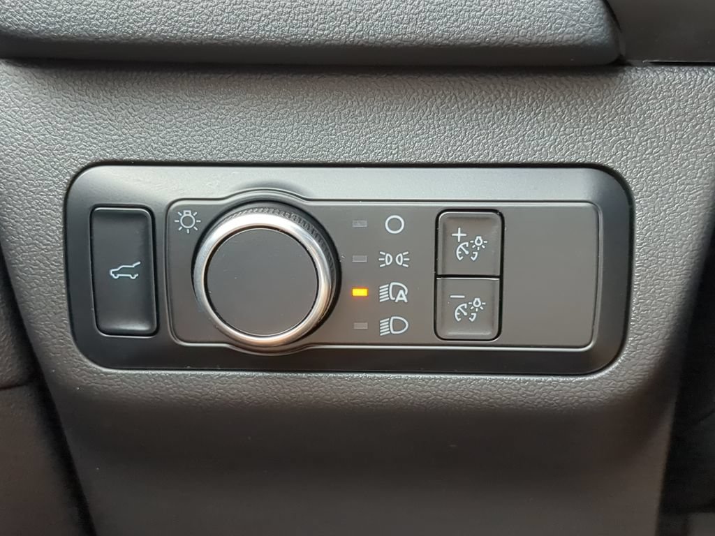 Used 2024 Ford Escape ST-Line FWD image 25