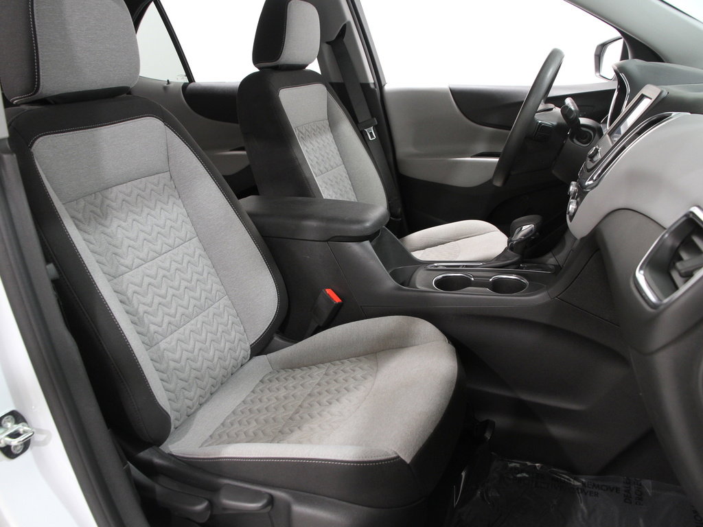 Certified 2022 Chevrolet Equinox LS w/ LS Convenience Package image 15