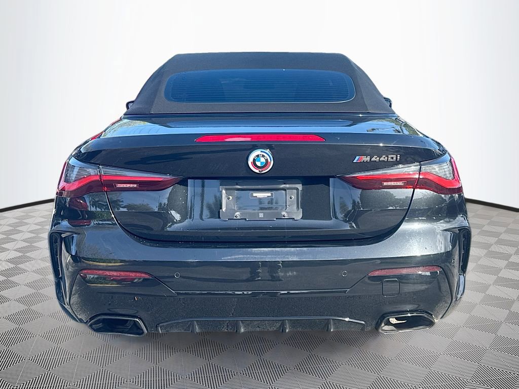 Used 2023 BMW M440i Convertible w/ Premium Package RWD image 7