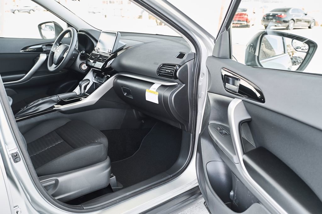 New 2026 Mitsubishi Eclipse Cross ES AWD/4WD image 12
